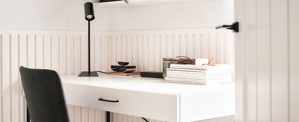 Panou riflat VOX 3D premium Linerio L-Line din polimer – Alb 12,2×2,1×265cm (riflaj)