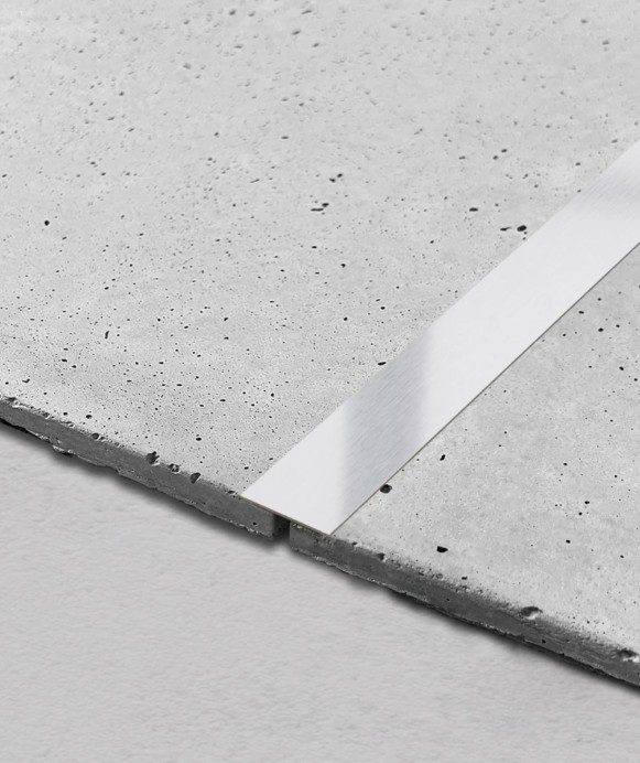 Platbanda Inox Crom Periat Mat 30x2700x0.6 mm – Profil Decorativ - imagine 2