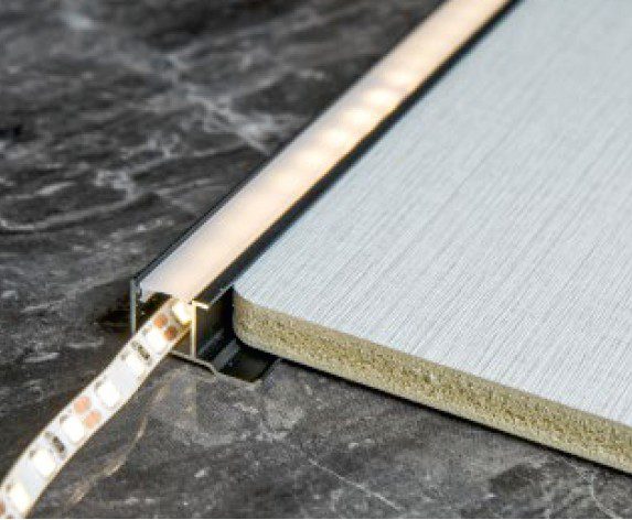 Profil Aluminiu Panouri WPC 5/8mm – profil banda LED terminal – D1023 - imagine 3