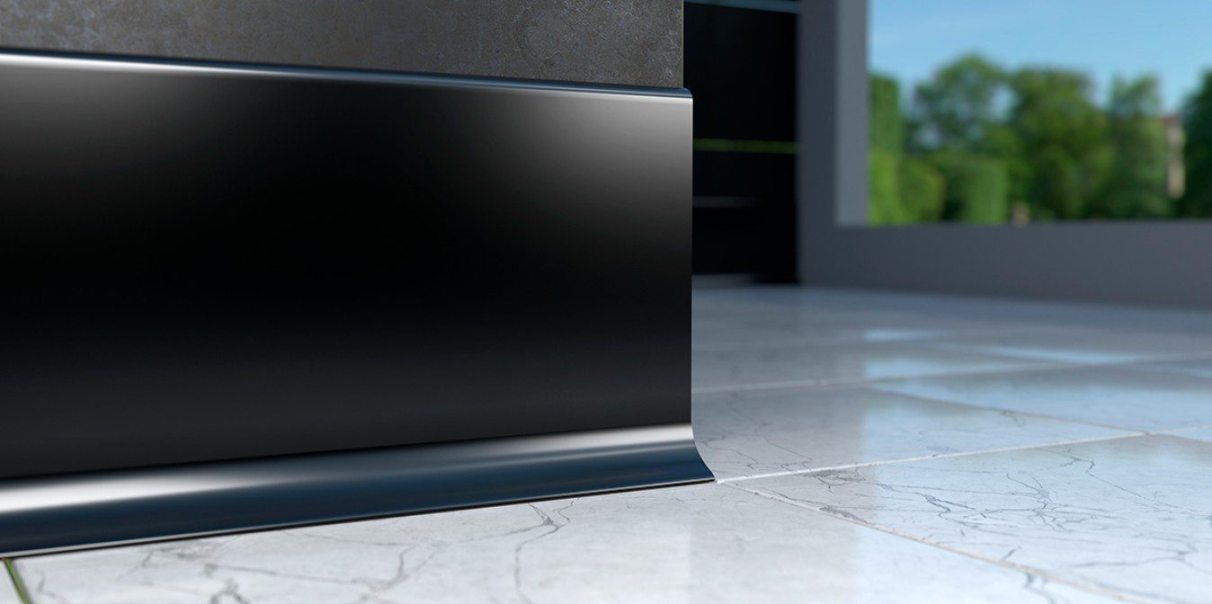 Plinta Metalica Premium Cezar Creativa Aluminiu Lucios Andonizat LP100-EC35 – Negru